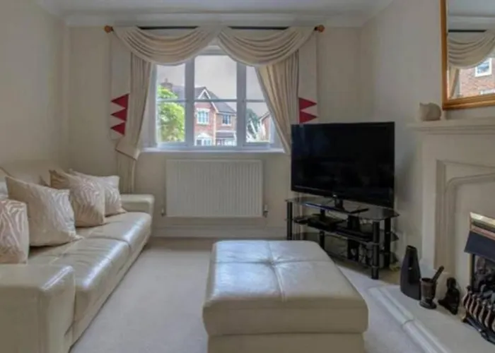 Luxury 4 Bedroom House